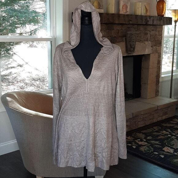 New York & Company Tan Hooded Sweater - Picture 1 of 9